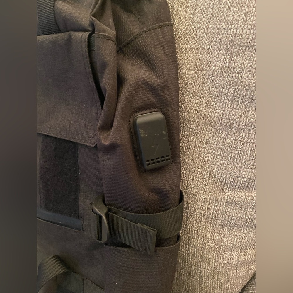 Backpack - Picture 3 of 3